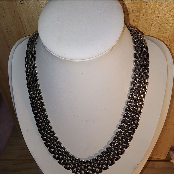 Stunning Elegant Estate Vintage Silvertone Necklace 17" Excellent Condition - Picture 7 of 8